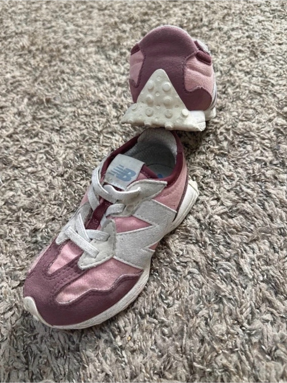 Girls new balance 327